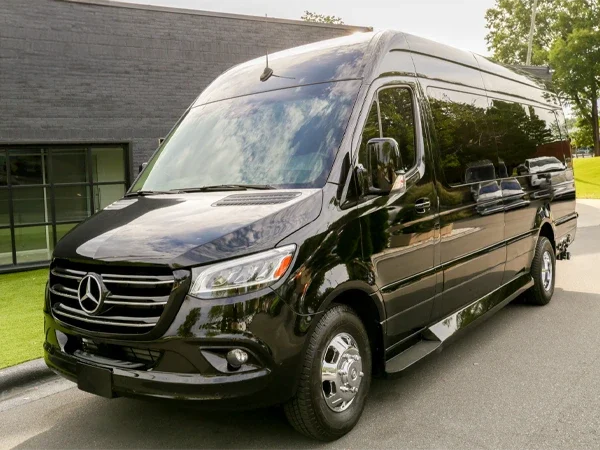 Mercedes-Benz-Sprinter.webp
